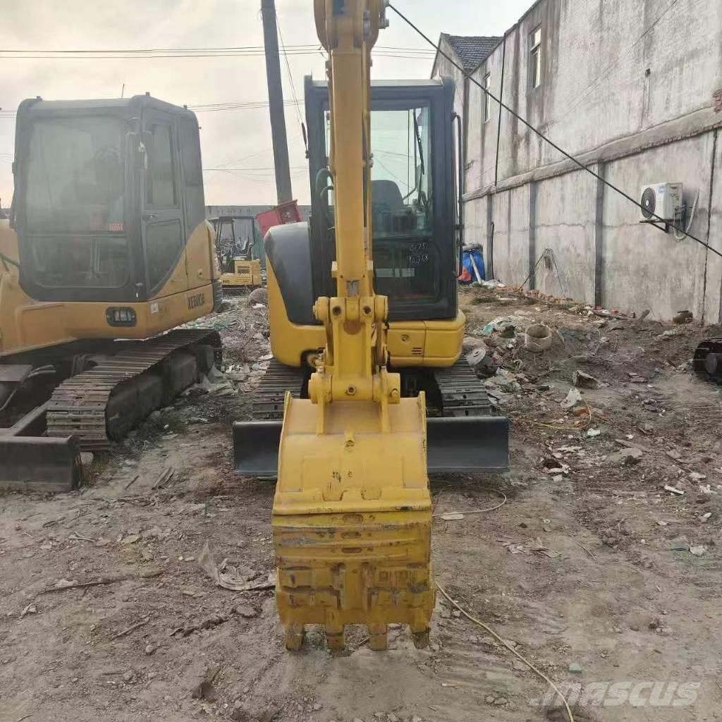 Komatsu PC 35 Mini pelle < 7t