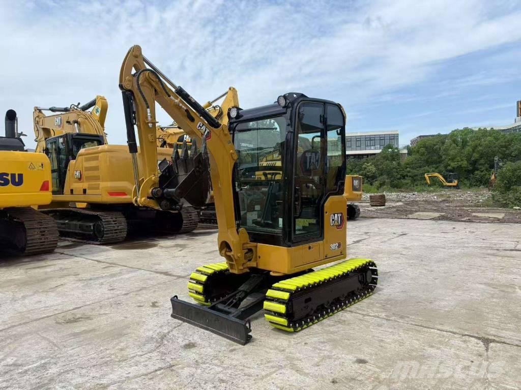 CAT 302 CR Mini pelle < 7t