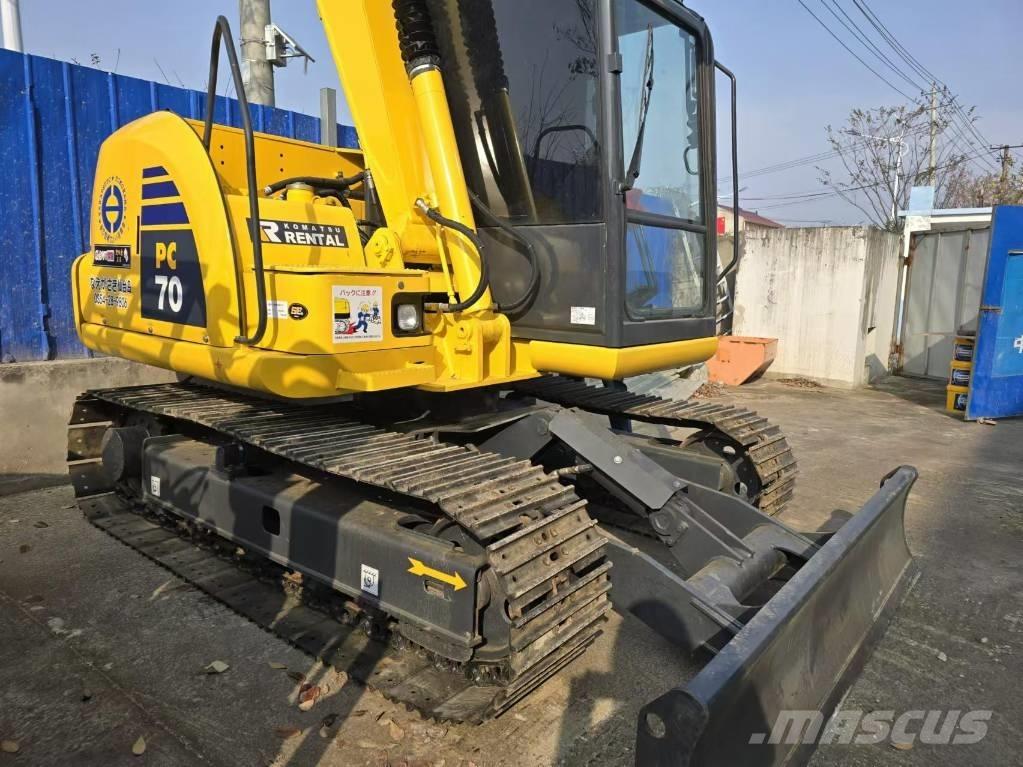 Komatsu PC 70 Mini pelle < 7t