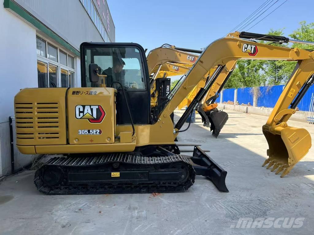CAT 305.5 Mini pelle < 7t