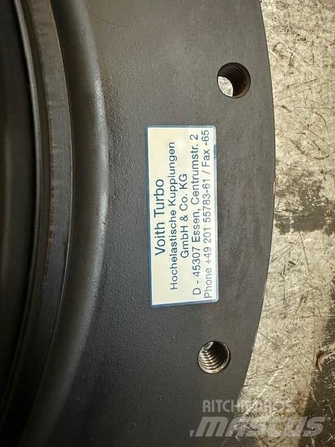 Doosan DL 420-3 Châssis et suspension