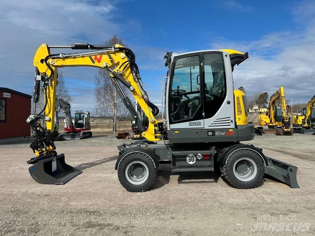 Wacker Neuson EW65 Pelle sur pneus