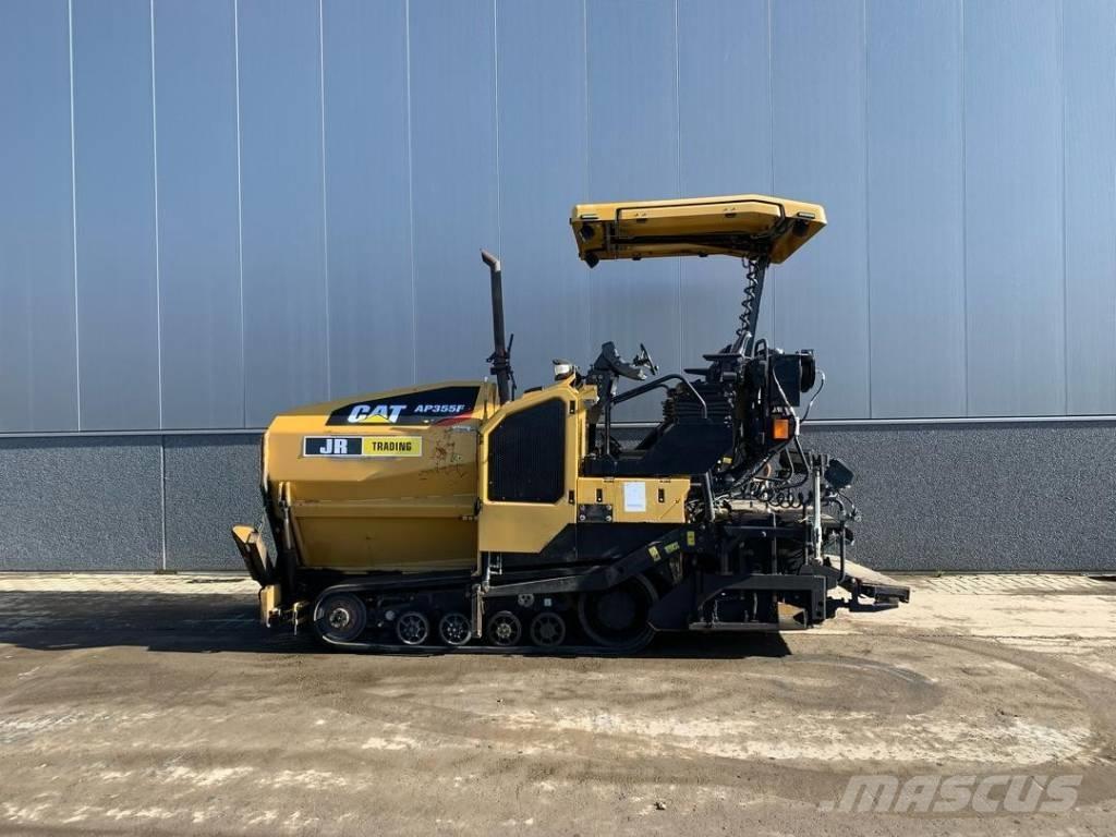 CAT AP355F Finisseur