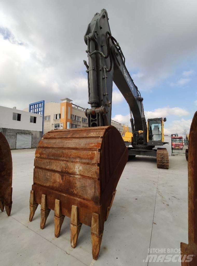 Volvo EC 460 B LC Pelle sur chenilles