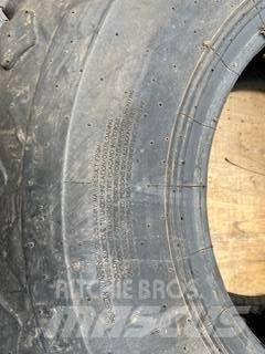 Armour 23.1-26 Pneus, roues et jantes