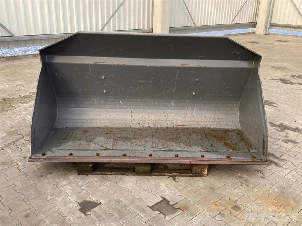 Kramer HVF 2,15m Accessoires chargeur frontal