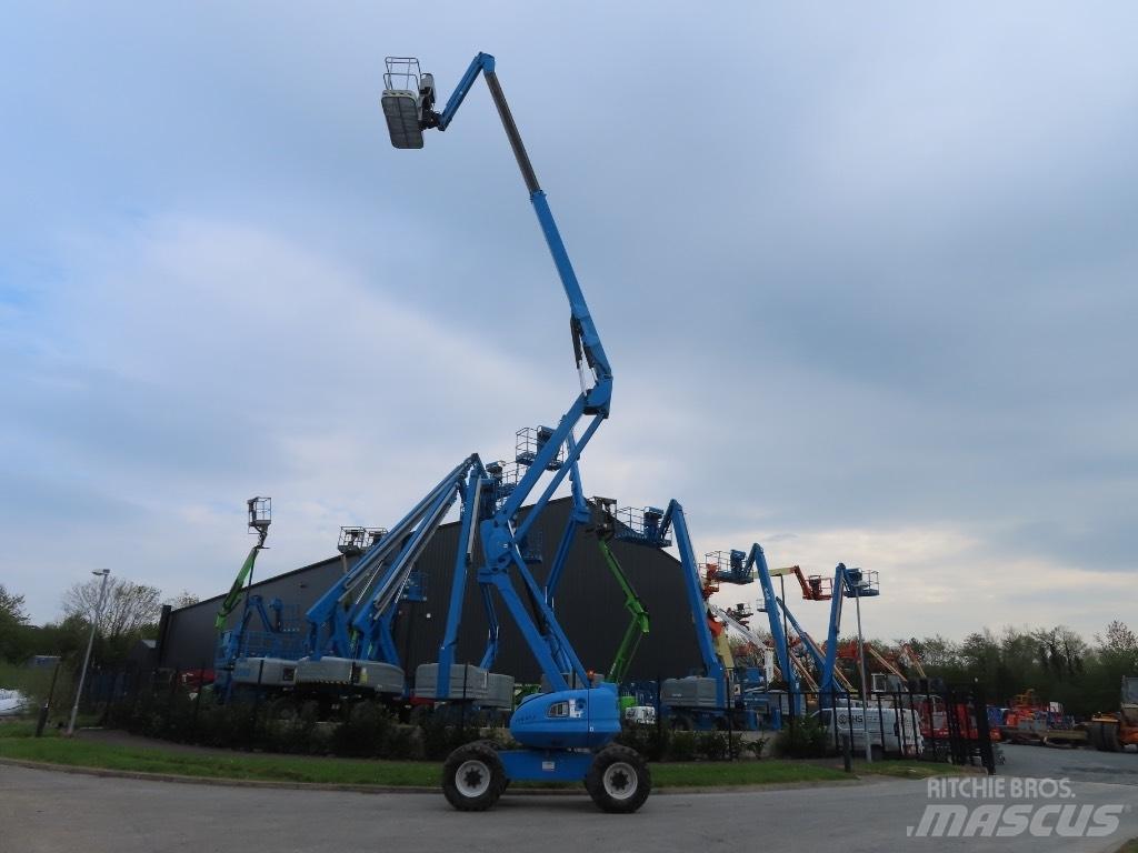 Manitou 200 ATJ Nacelles articulées
