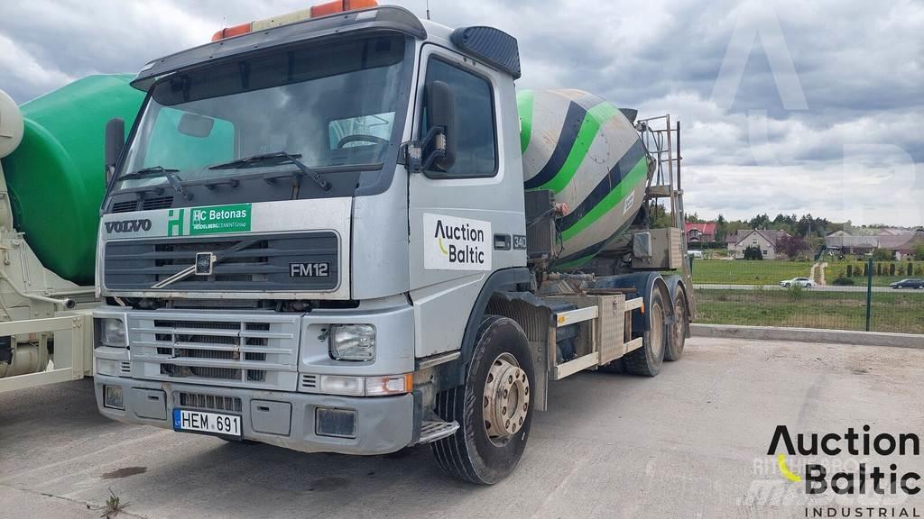 Volvo FM12 Camion malaxeur