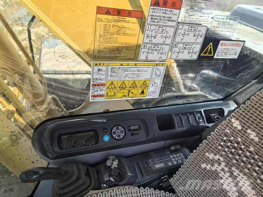 Sumitomo SH200 Pelle sur chenilles