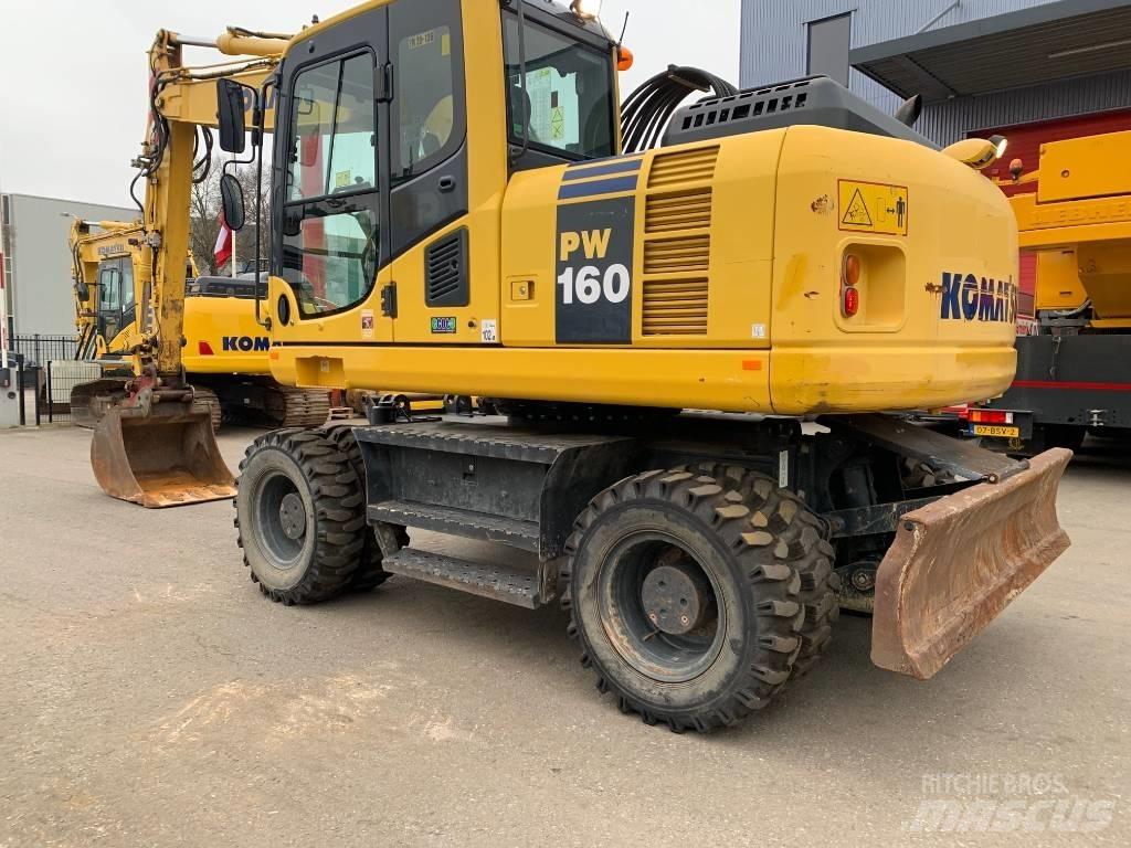Komatsu PW 160 Pelle sur pneus