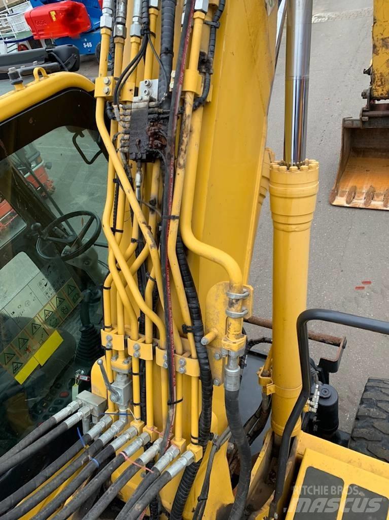 Komatsu PW 160 Pelle sur pneus
