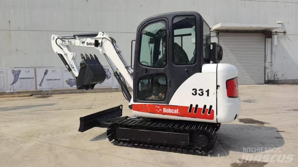 Bobcat 331 Mini pelle < 7t
