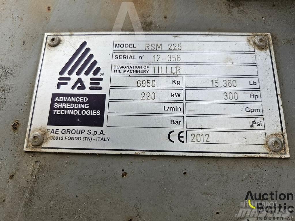 FAE RSM 225 Autres matériels de fenaison