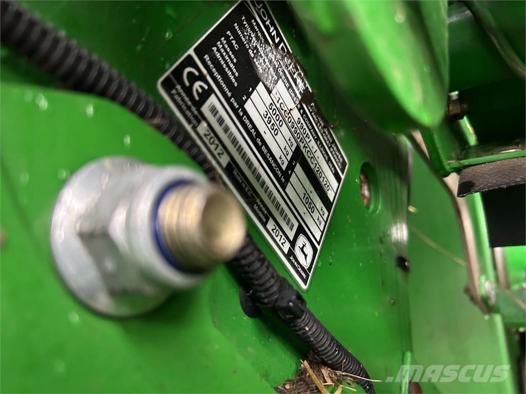 John Deere 990 Presse à balle ronde