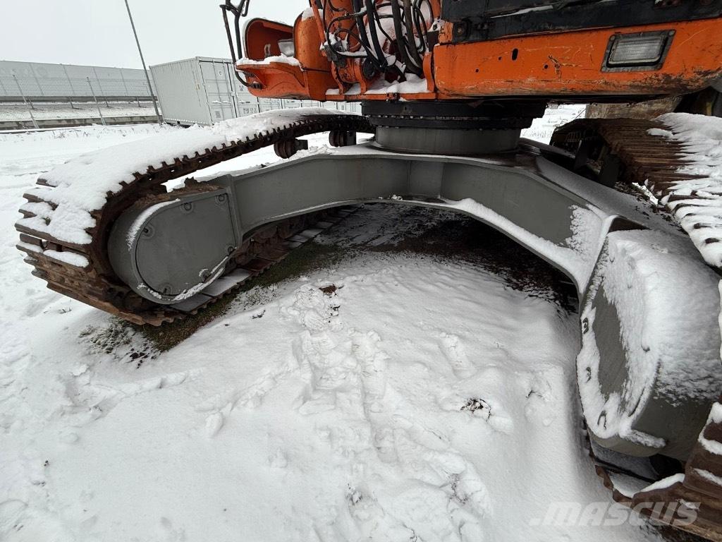 Doosan DX 420 LC Pelle sur chenilles