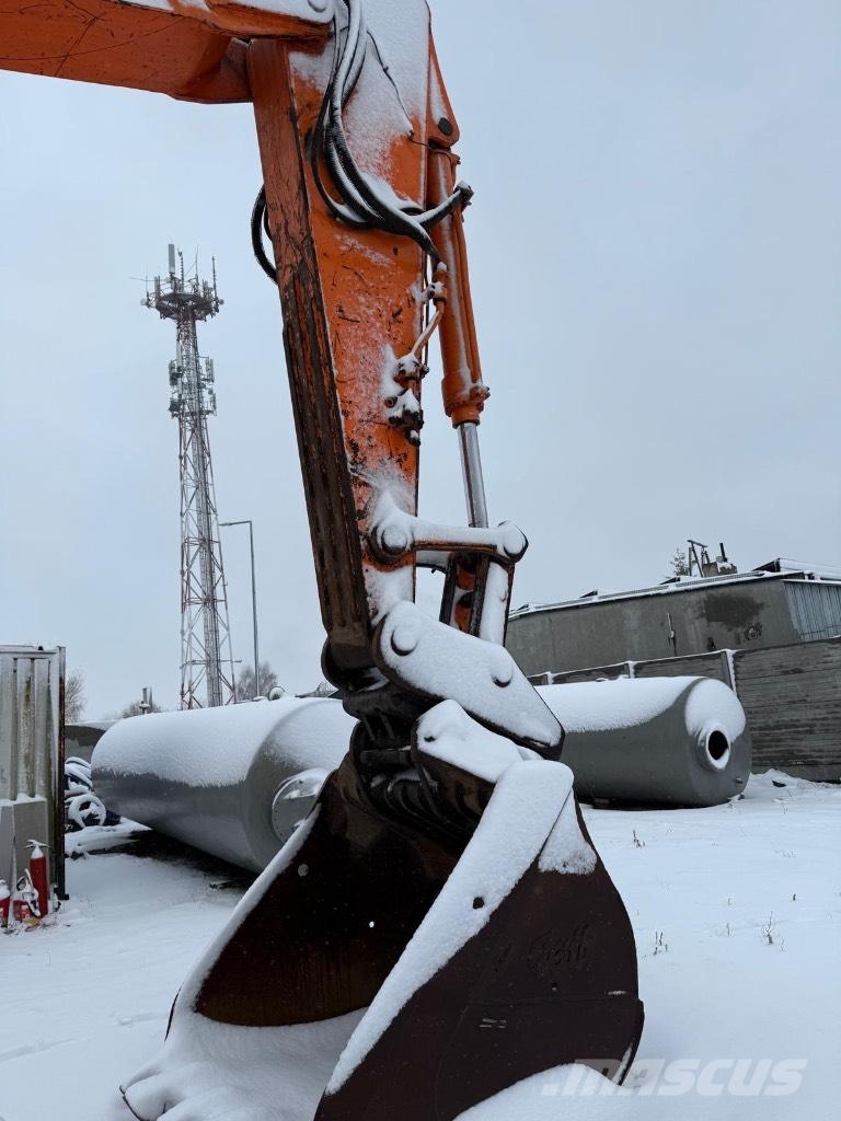 Doosan DX 420 LC Pelle sur chenilles