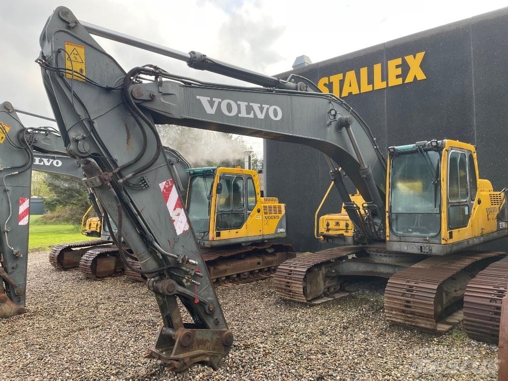 Volvo EC210B Pelle sur chenilles