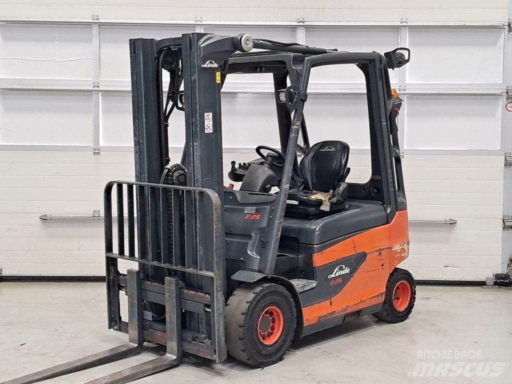 Linde E25-01 Chariots élévateurs électriques