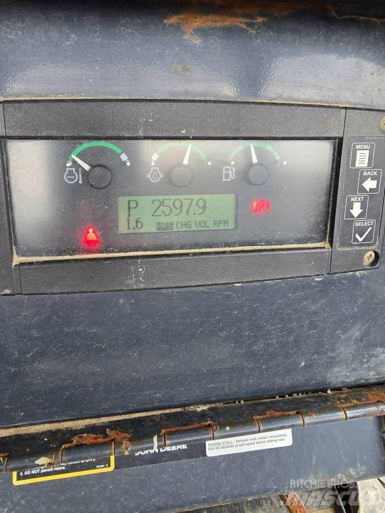 DEERE 450J LGP Bouteurs sur chenilles