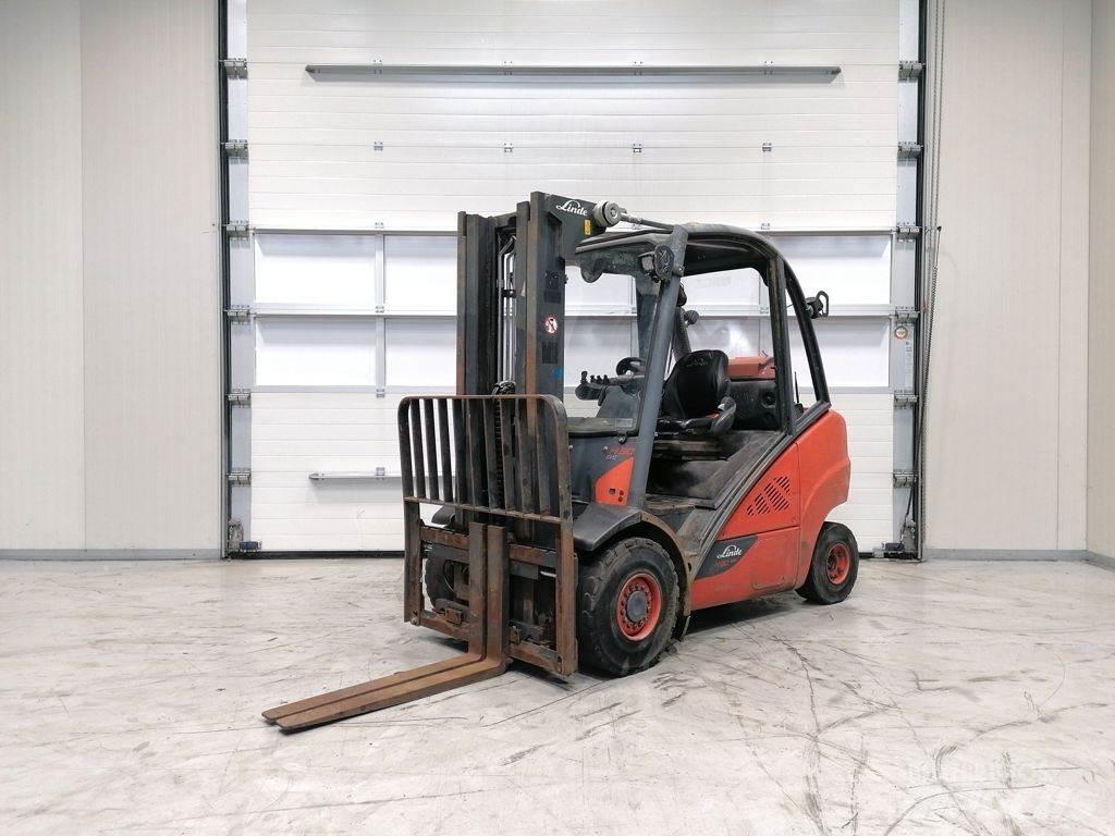 Linde H30T-02 Chariots GPL