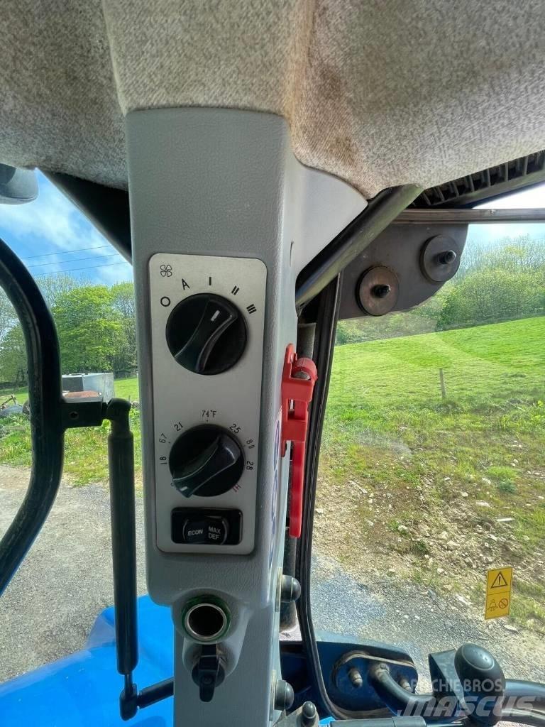 New Holland T 7.250 Tracteur
