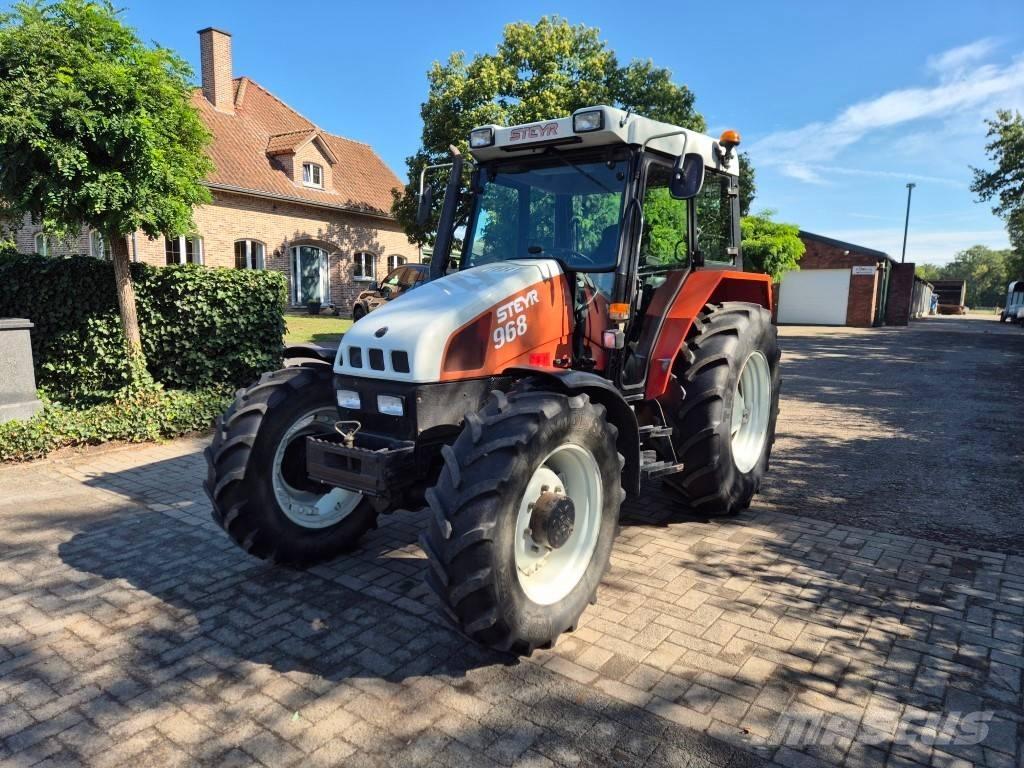 Steyr 968 Tracteur