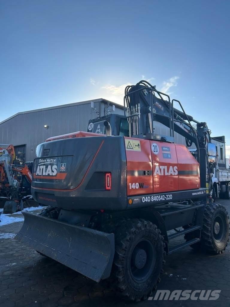 Atlas 140W-BLUE Pelle sur pneus