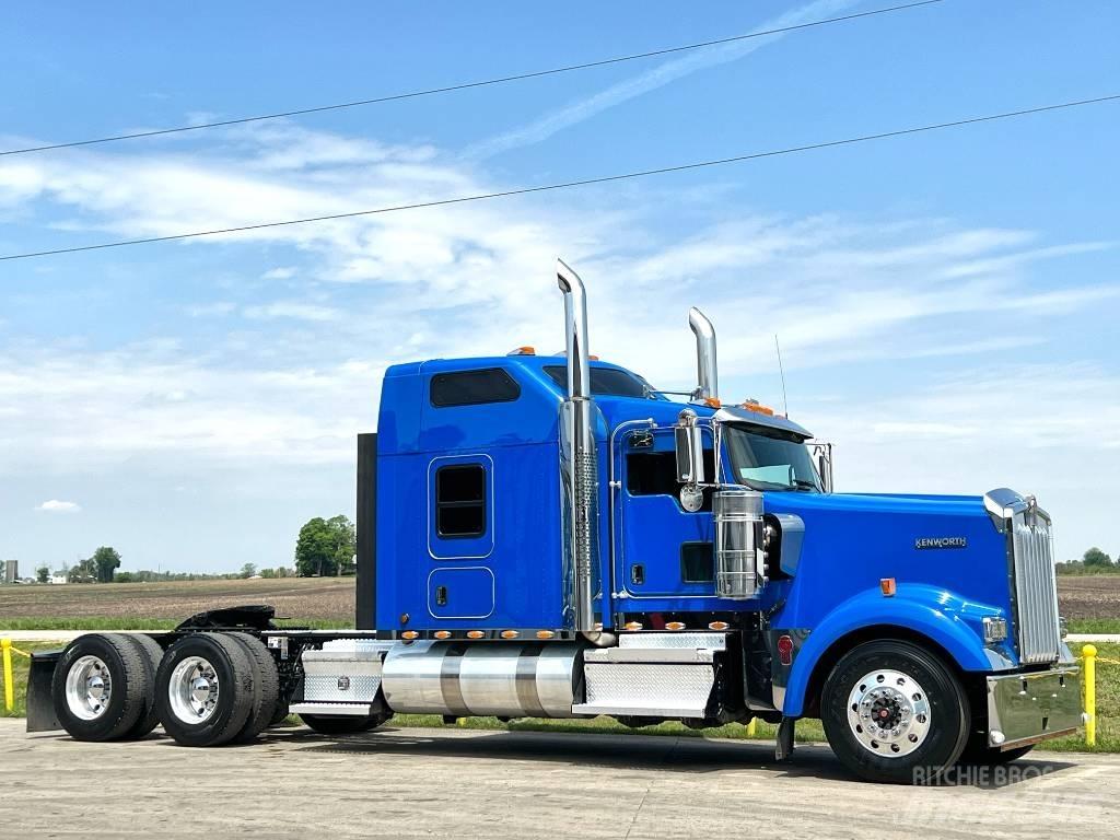 Kenworth W 900 Tracteur routier