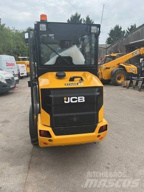 JCB 403 PLUS Télescopique agricole