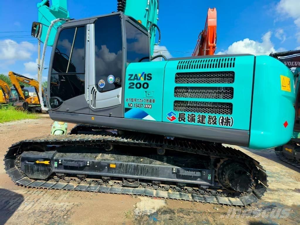 Hitachi ZX 200-5A Pelle sur chenilles