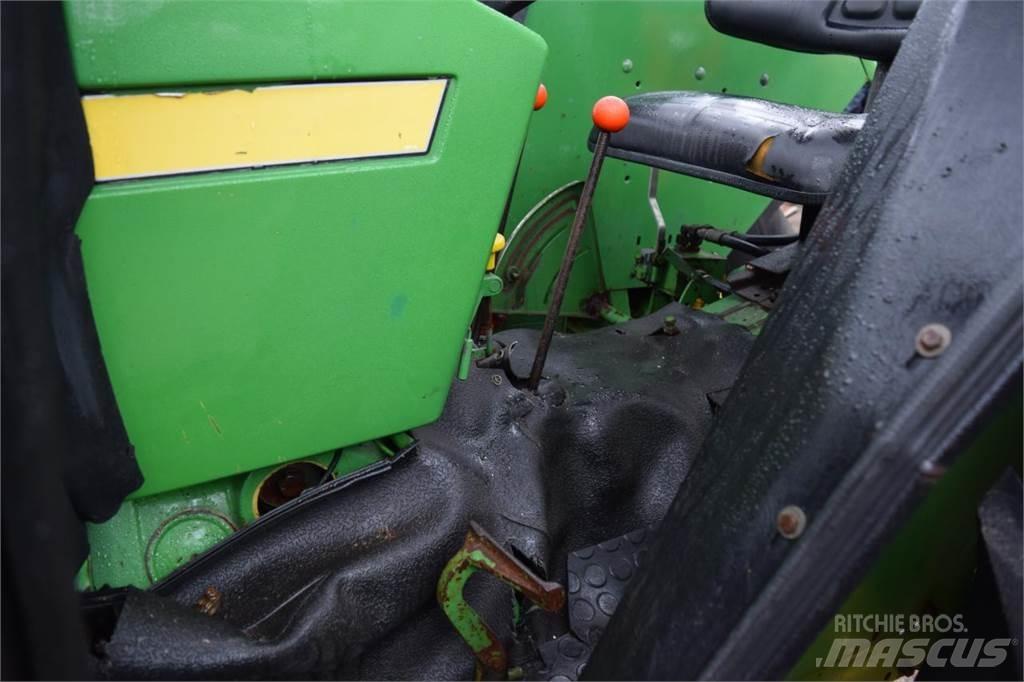 John Deere 1640 Tracteur