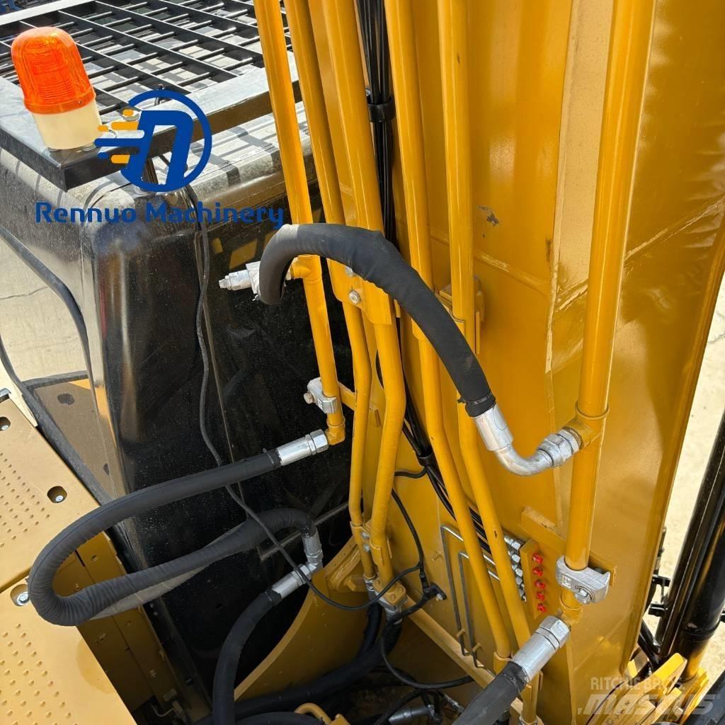 CAT 320DL Pelle sur chenilles