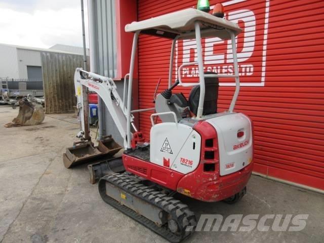 Takeuchi TB 216 Mini pelle < 7t