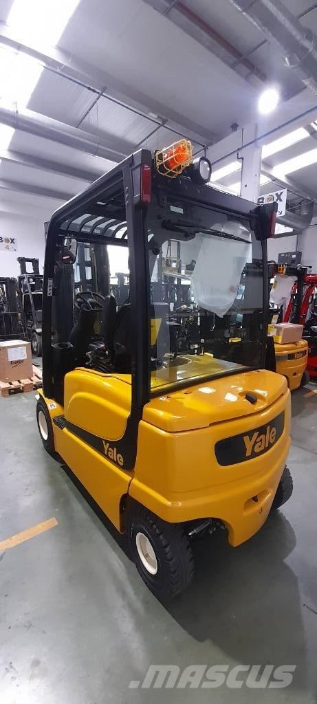 Yale ERP 30 VL Chariots élévateurs électriques