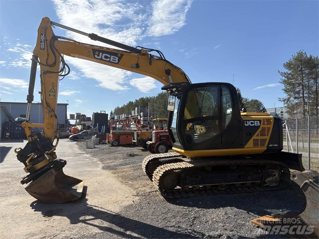 JCB JS145LC Pelle sur chenilles