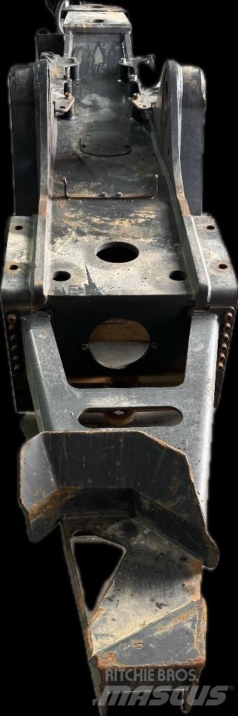 Ponsse Bear 8W Châssis et suspension