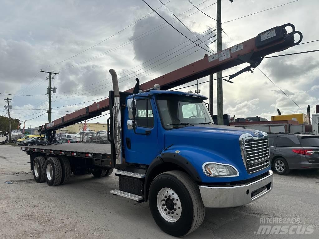 Freightliner M2 Camion plateau