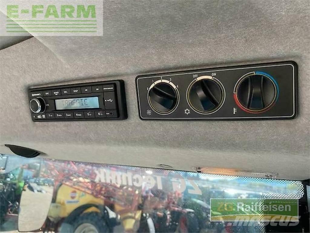 Valtra g135v 1b9 Tracteur
