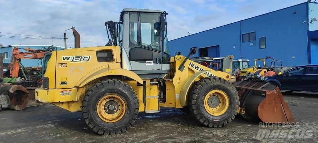 New Holland W 130 Chargeuse sur pneus