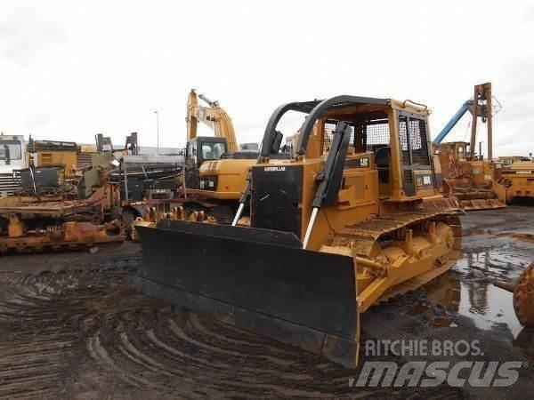 CAT D6G Bouteurs sur chenilles