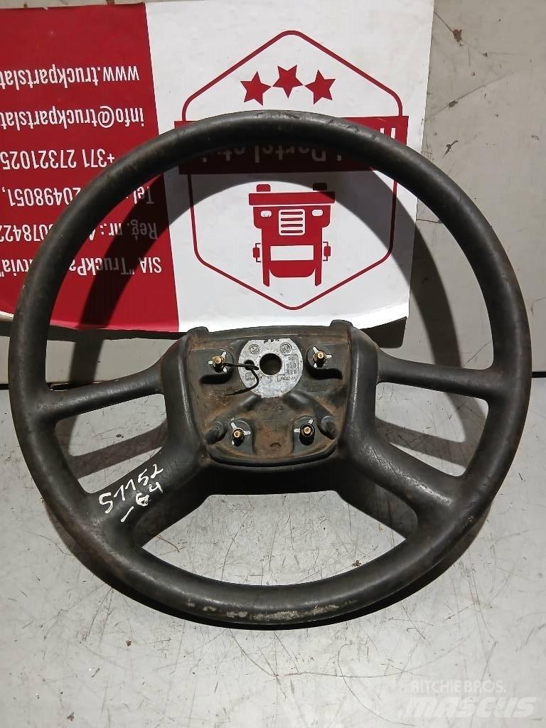 Scania R 440    1327026 Cabines