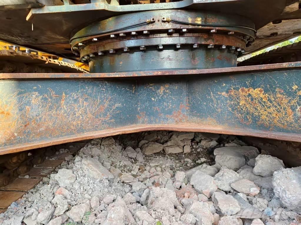 Hyundai R330LC-9S Pelle sur chenilles