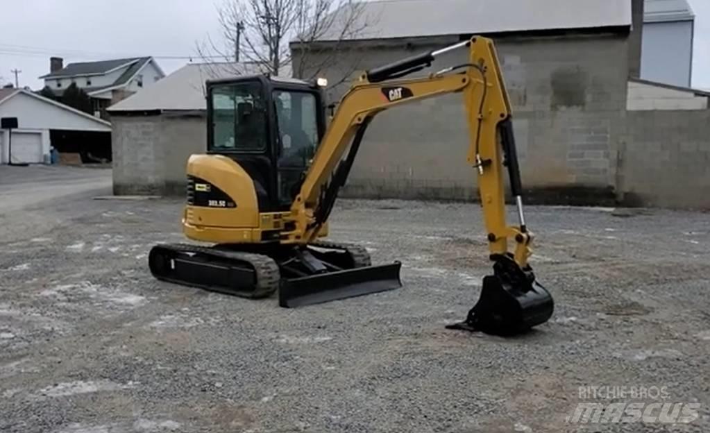 CAT 303.5 C CR Mini pelle < 7t