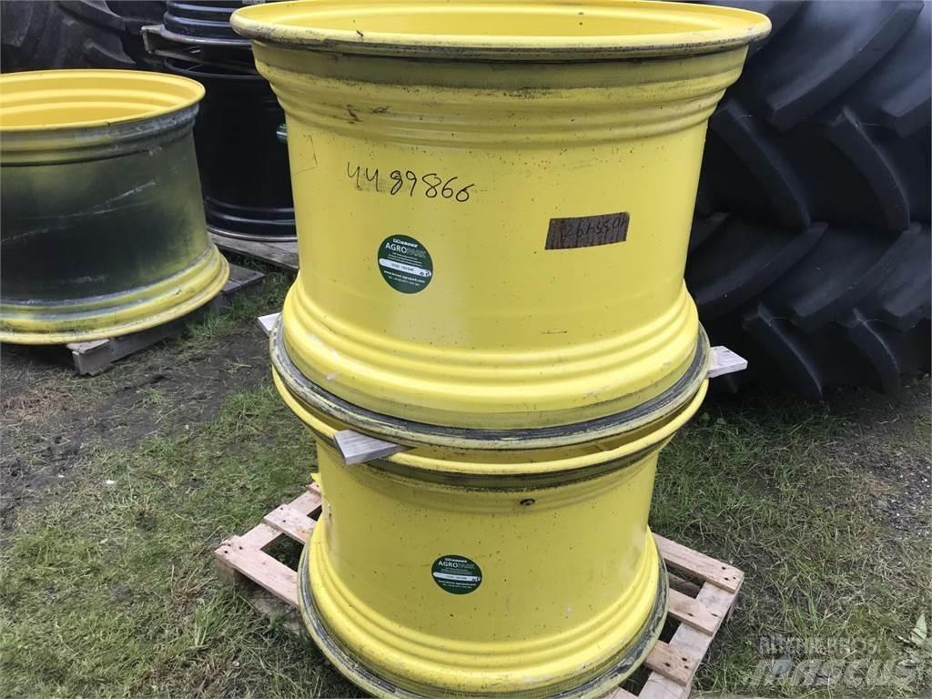 John Deere 23x34 Pneus, roues et jantes