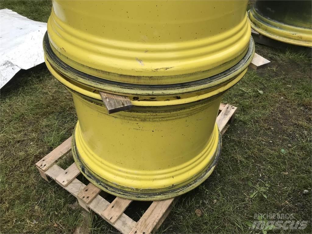 John Deere 23x34 Pneus, roues et jantes