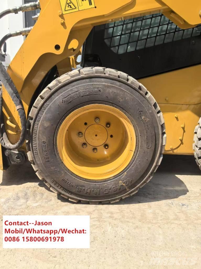 CAT 246 D Chargeuse compacte