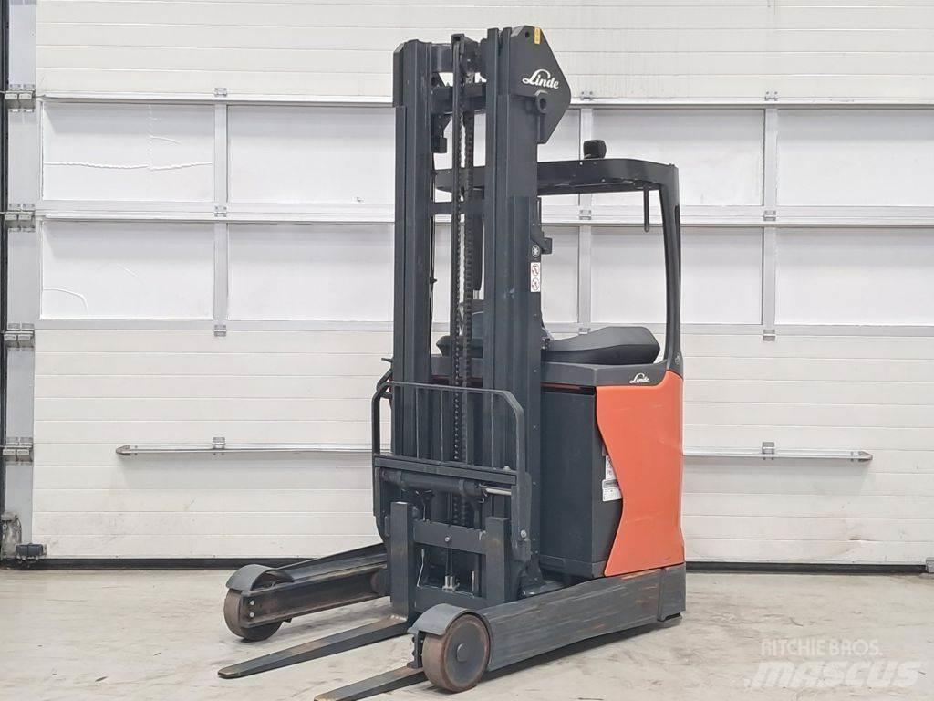 Linde R16-01 Chariot à mât rétractable