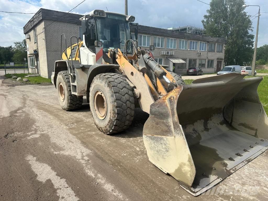 Liebherr L 550 Chargeuse sur pneus