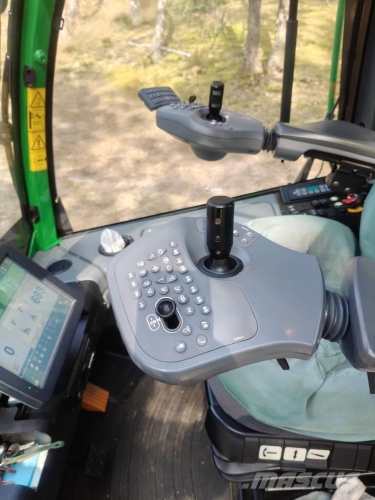 John Deere 1270 G Abatteuse