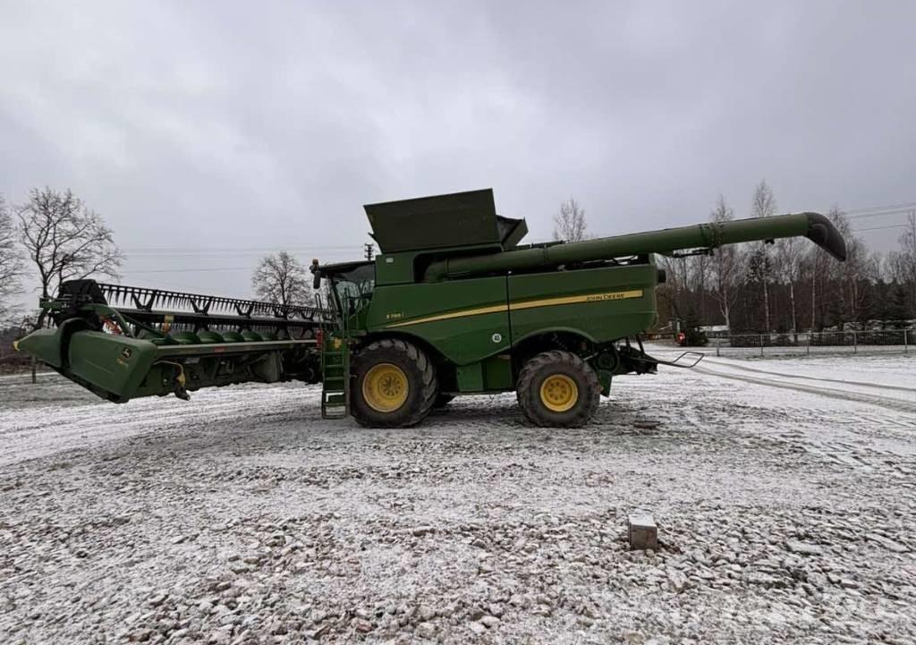 John Deere S785i Moissonneuse batteuse